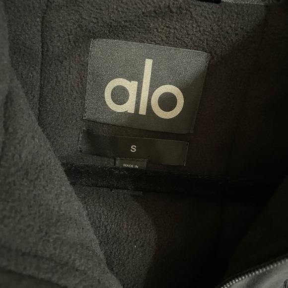 Alo Yoga NWT Polar Fleece Cropped Wintry Mix Full Zip Jacket Black Size S - Picture 10 of 11